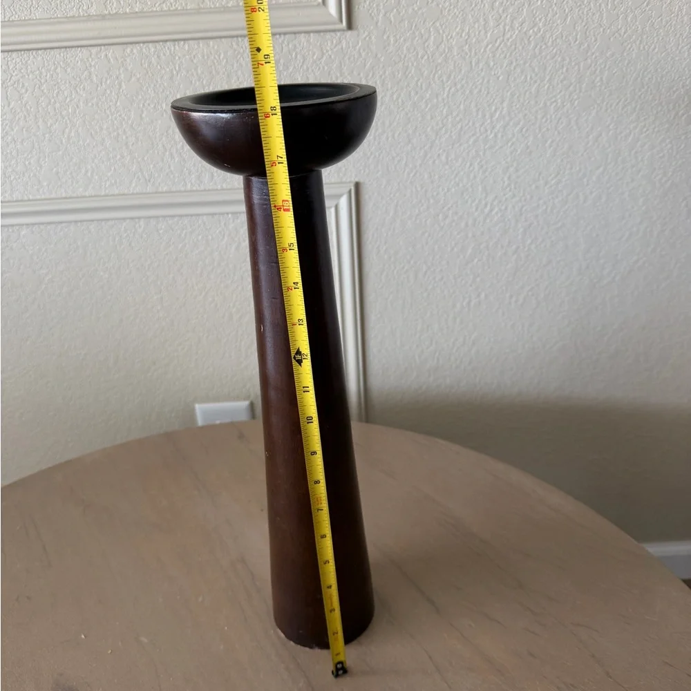 Elegant Brown Wooden Vase‎